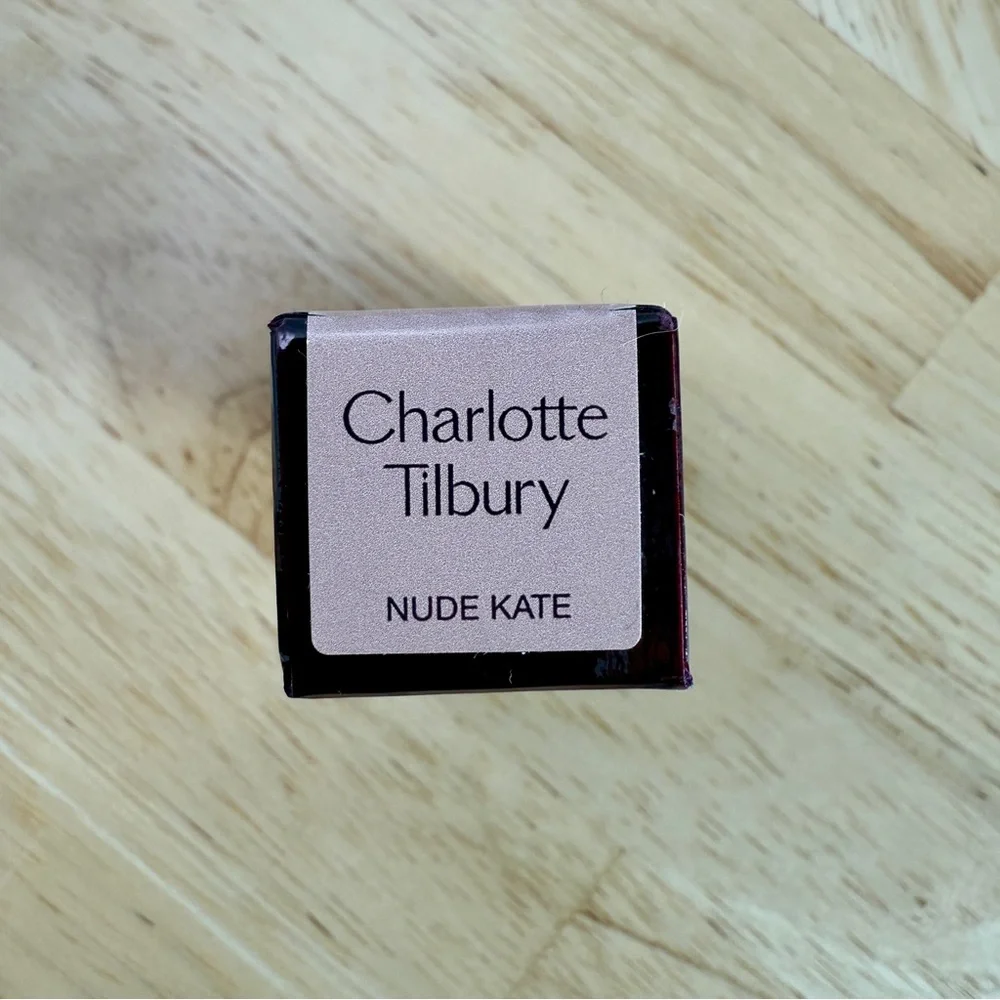 NWT NIB Charlotte Tilbury K.I.S.S.I.N.G Lipstick (Nude Kate) - Picture 9 of 14